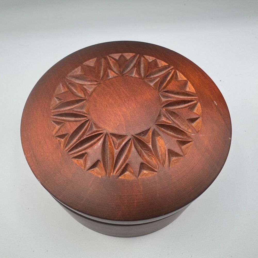 Carved Wood Trinket Lid Jewelry Box Brown 4.5" Diameter Made in Poland - Picture 2 of 6